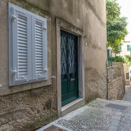 Petra Design Апартаменты Дубровник